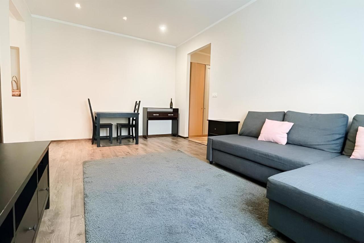 City Center Apartment In Middle Of Bratislava Exteriör bild