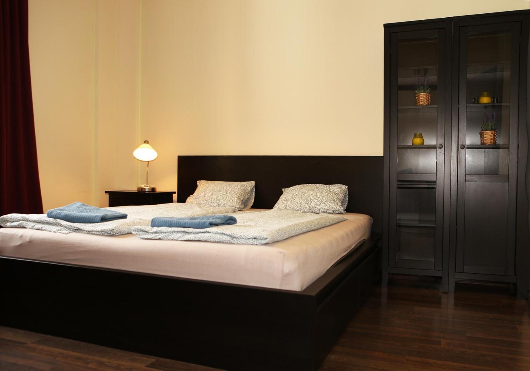City Center Apartment In Middle Of Bratislava Exteriör bild